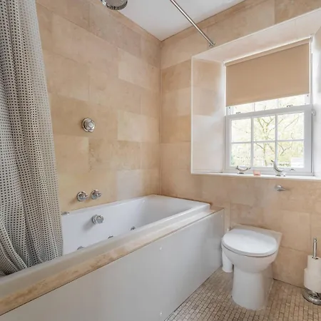 Amber بيت للعطل *